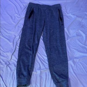 Men joggers